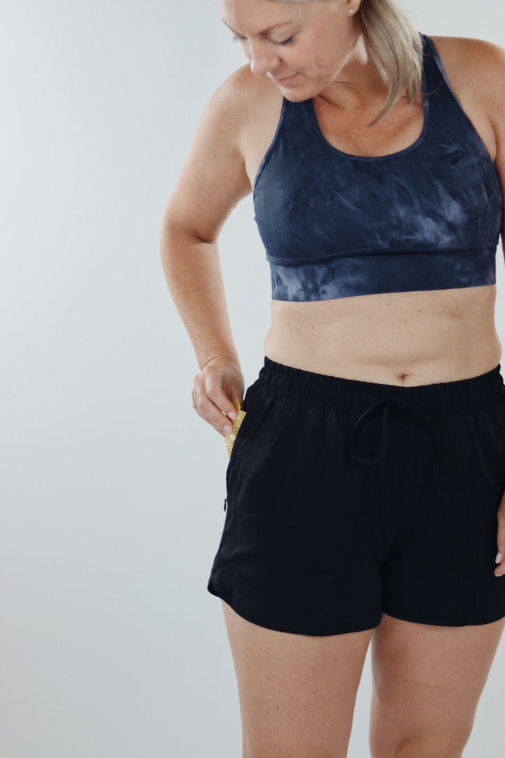 Moment Run Shorts - Koala Clip